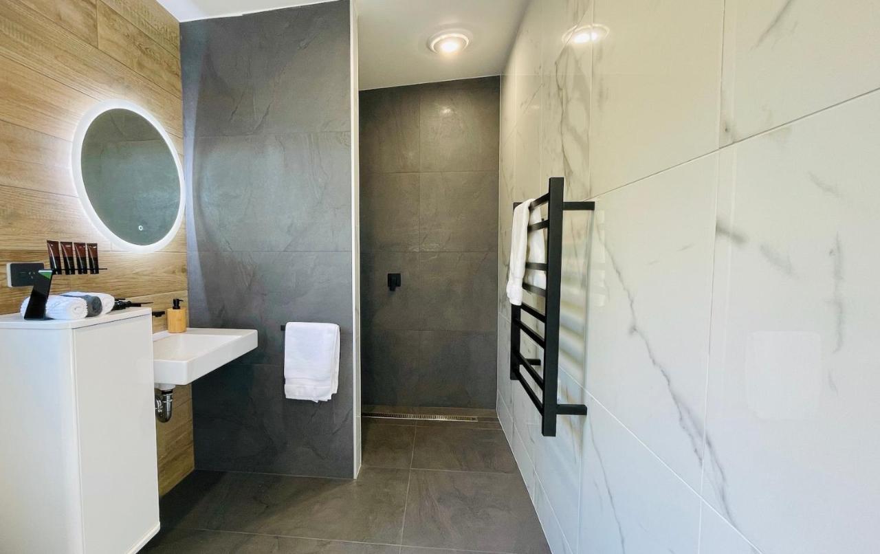 Ohope Villas With Spa,Sauna,Pool, Adults Only Dış mekan fotoğraf